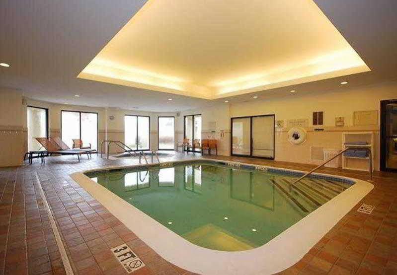Hotel Courtyard Boston Raynham Exterior foto